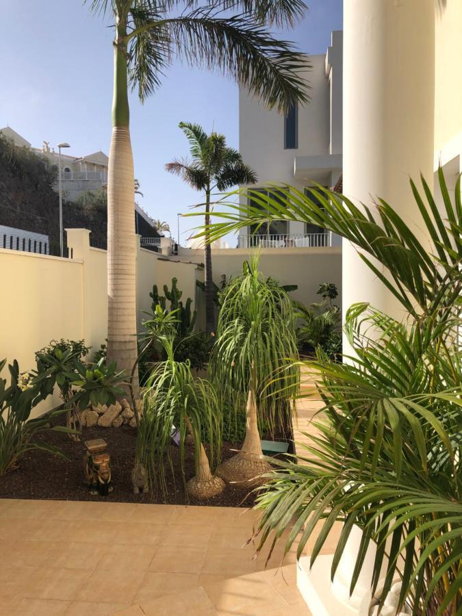 Villa Juliana Адехе Экстерьер фото